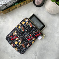 Hocus Pocus e-reader Zippered Sleeve