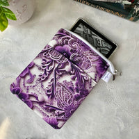 Purple Lace Water Resistant  e-reader Zippered Sleeve