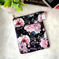 Spicy Book Club e-reader Zippered Sleeve