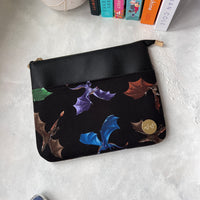Colourful dragons e-reader Zippered Sleeve