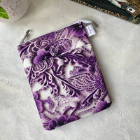 Purple Lace Water Resistant  e-reader Zippered Sleeve