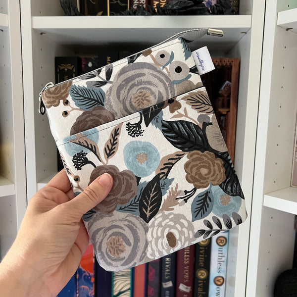 Grey Floral e-reader Zippered Sleeve